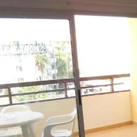 Juncos 2 - Pool And Yumbo *